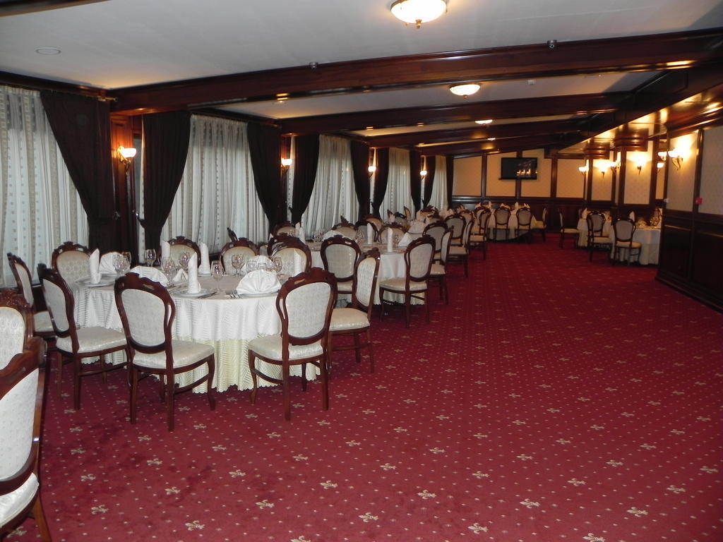 Hestia Hotel Келераші Екстер'єр фото